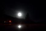 снимка на Коледното пълнолуние над Витоша откъм Кладница