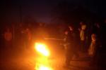 Изглежда че в този ден от годината играта с огъня е позволена