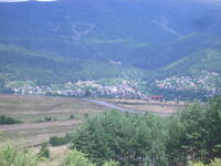 Селото плюс 4 знакови обекта